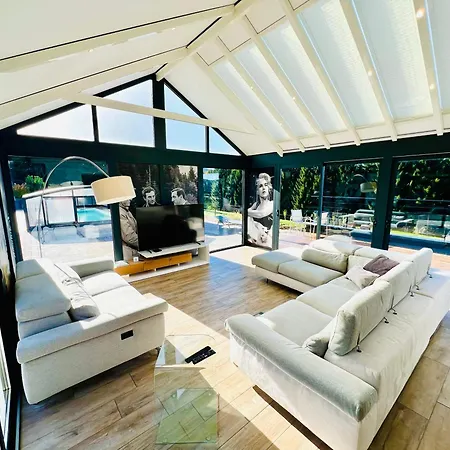 La Lisiere Romantique