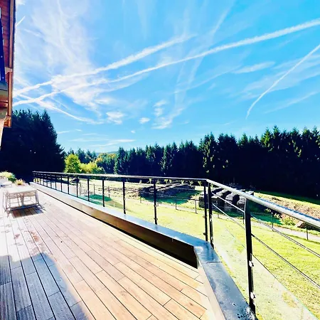 La Lisiere Romantique Villa